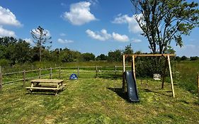 Domaine De La Ville Cherel, Maison En Pierre